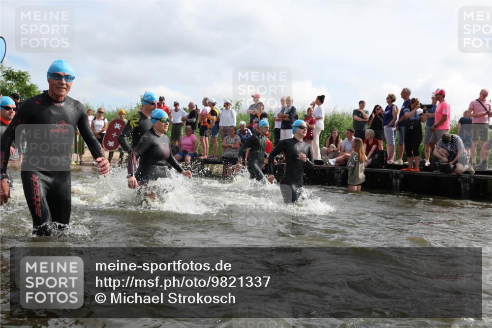21.06.2026 - Viking Triathlon Michael Strokosch http://msf.ph/oto/9821337 21.06.2026 10:05:57 Schwimmen 78, 91, 93, 156, 160, 183, 193, 259, 261, 282, 443, 498, 505, 563, 567 meine-sportfotos.de