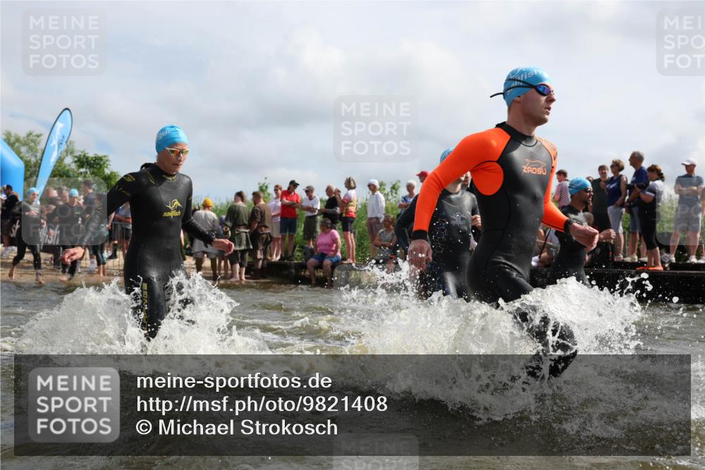 21.06.2026 - Viking Triathlon Michael Strokosch http://msf.ph/oto/9821408 21.06.2026 10:06:32 Schwimmen 56, 72, 85, 151, 177, 188, 212, 415, 445, 489, 522, 539, 577, 616, 619 meine-sportfotos.de