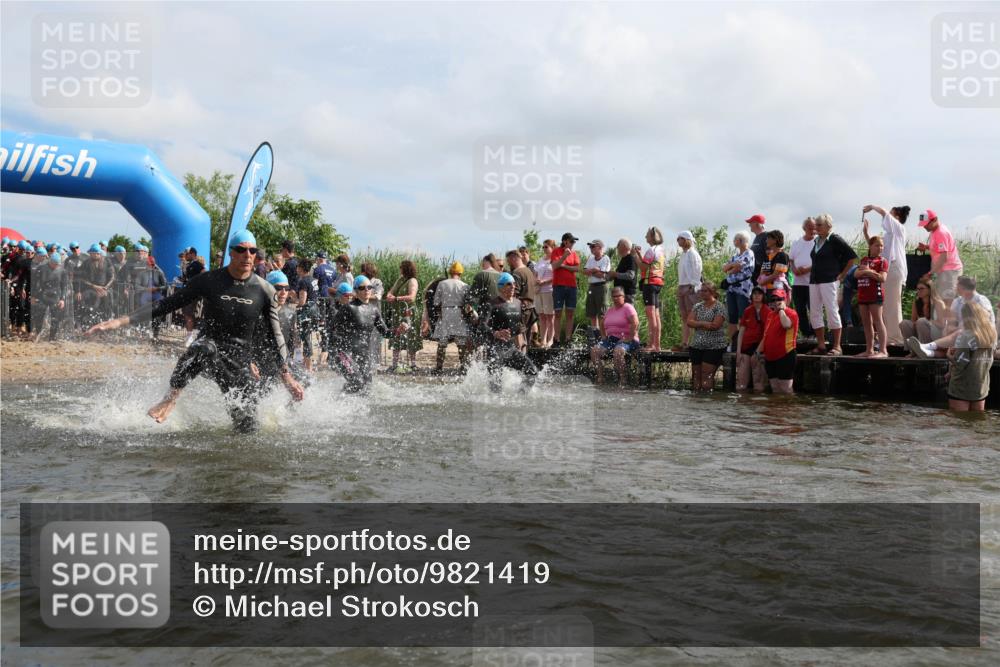 21.06.2026 - Viking Triathlon Michael Strokosch http://msf.ph/oto/9821419 21.06.2026 10:06:40 Schwimmen 138, 151, 177, 206, 260, 321, 326, 429, 444, 445, 616, 618, 619, 638, 641 meine-sportfotos.de