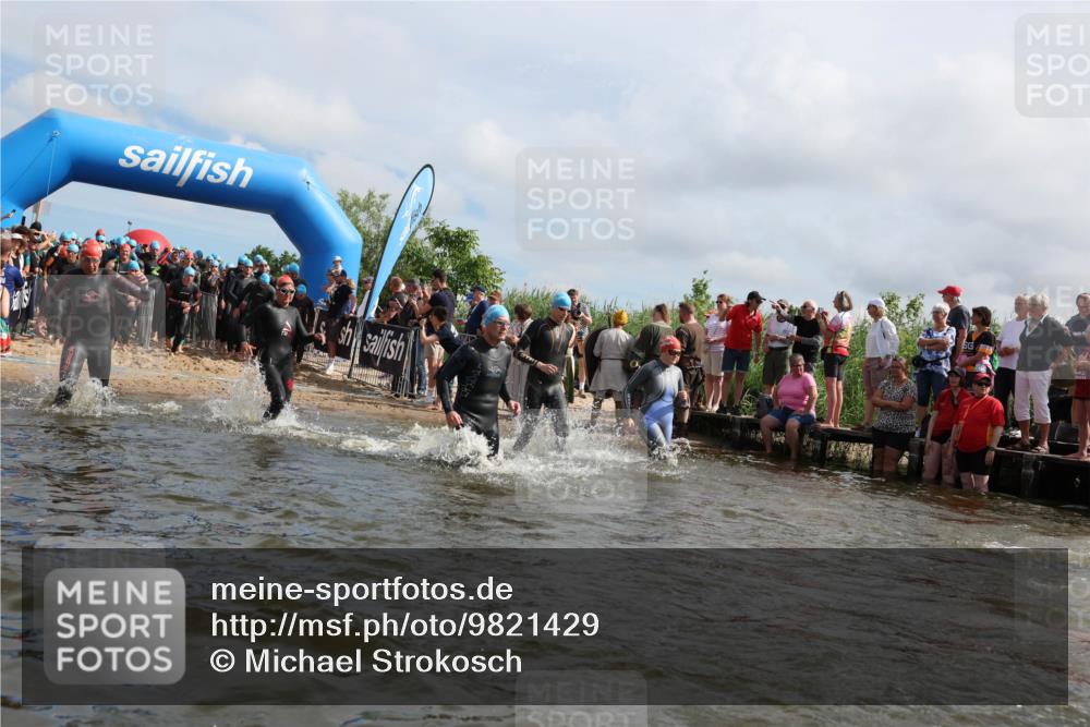 21.06.2026 - Viking Triathlon Michael Strokosch http://msf.ph/oto/9821429 21.06.2026 10:06:45 Schwimmen 138, 166, 206, 245, 260, 310, 321, 326, 429, 444, 464, 495, 618, 638, 641 meine-sportfotos.de
