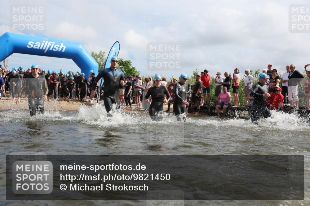 21.06.2026 - Viking Triathlon Michael Strokosch http://msf.ph/oto/9821450 21.06.2026 10:07:01 Schwimmen 37, 54, 60, 69, 94, 123, 307, 314, 329, 345, 369, 449, 609, 615, 668 meine-sportfotos.de