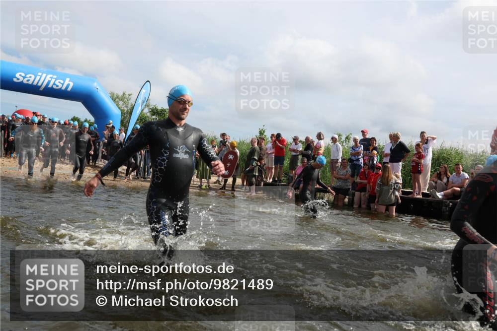 21.06.2026 - Viking Triathlon Michael Strokosch http://msf.ph/oto/9821489 21.06.2026 10:07:18 Schwimmen 115, 116, 135, 163, 209, 390, 401, 469, 470, 483, 523, 574, 662 meine-sportfotos.de