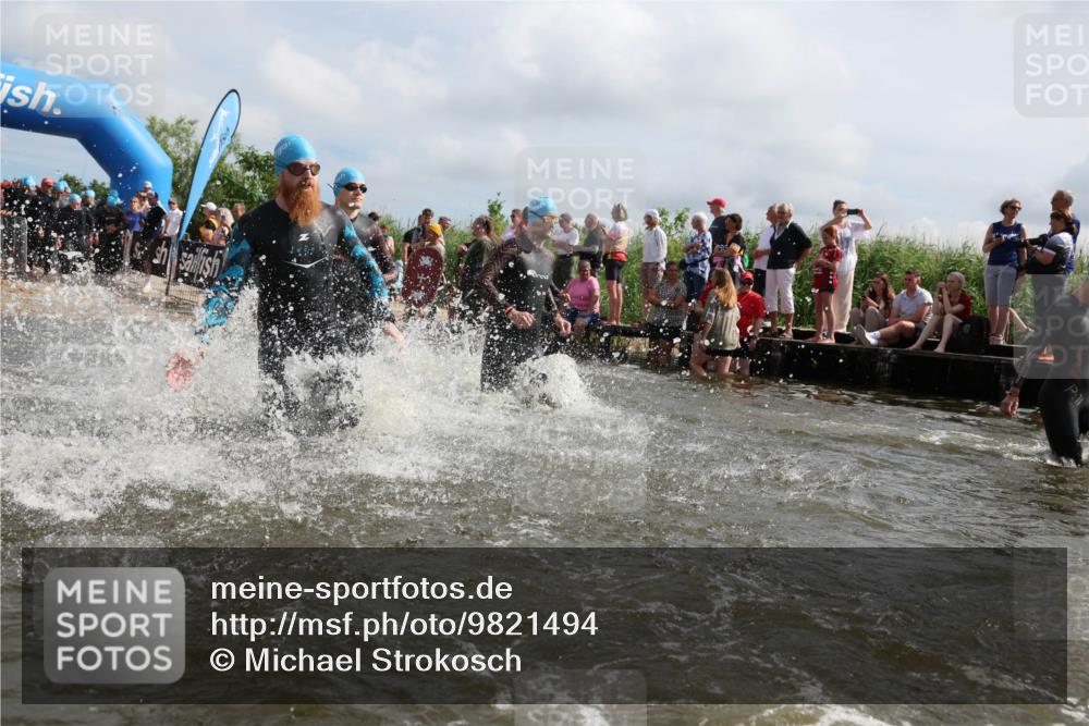 21.06.2026 - Viking Triathlon Michael Strokosch http://msf.ph/oto/9821494 21.06.2026 10:07:21 Schwimmen 76, 115, 116, 158, 163, 209, 390, 401, 403, 469, 483, 510, 574, 624, 662 meine-sportfotos.de