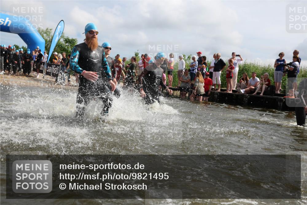 21.06.2026 - Viking Triathlon Michael Strokosch http://msf.ph/oto/9821495 21.06.2026 10:07:21 Schwimmen 76, 115, 116, 158, 163, 209, 390, 401, 403, 469, 483, 510, 574, 624, 662 meine-sportfotos.de