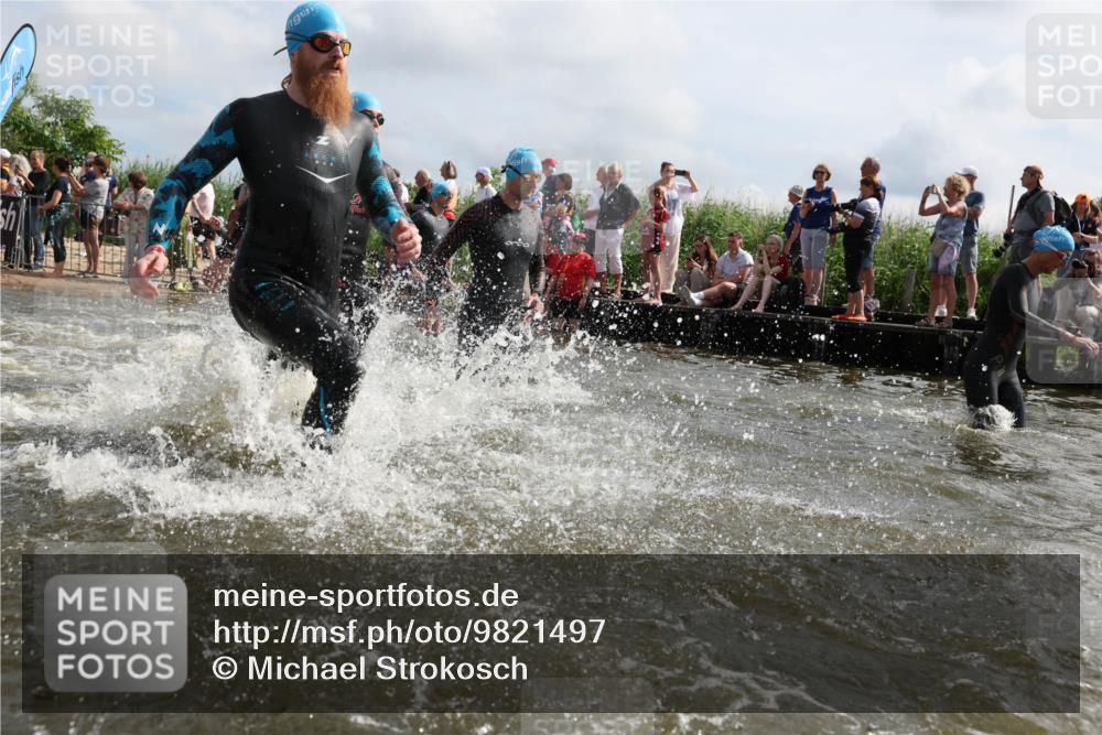 21.06.2026 - Viking Triathlon Michael Strokosch http://msf.ph/oto/9821497 21.06.2026 10:07:21 Schwimmen 76, 115, 116, 158, 163, 209, 390, 401, 403, 469, 483, 510, 574, 624, 662 meine-sportfotos.de