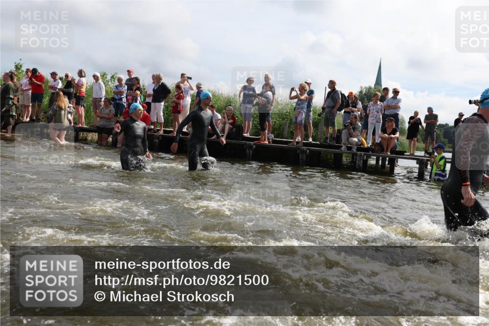 21.06.2026 - Viking Triathlon Michael Strokosch http://msf.ph/oto/9821500 21.06.2026 10:07:23 Schwimmen 76, 115, 158, 163, 209, 401, 403, 469, 483, 510, 624 meine-sportfotos.de