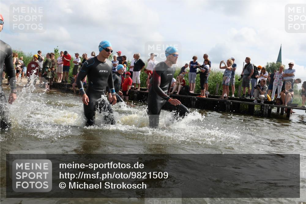 21.06.2026 - Viking Triathlon Michael Strokosch http://msf.ph/oto/9821509 21.06.2026 10:07:29 Schwimmen 24, 76, 107, 115, 158, 209, 253, 258, 306, 346, 403, 510, 540, 605, 624, 628, 659 meine-sportfotos.de