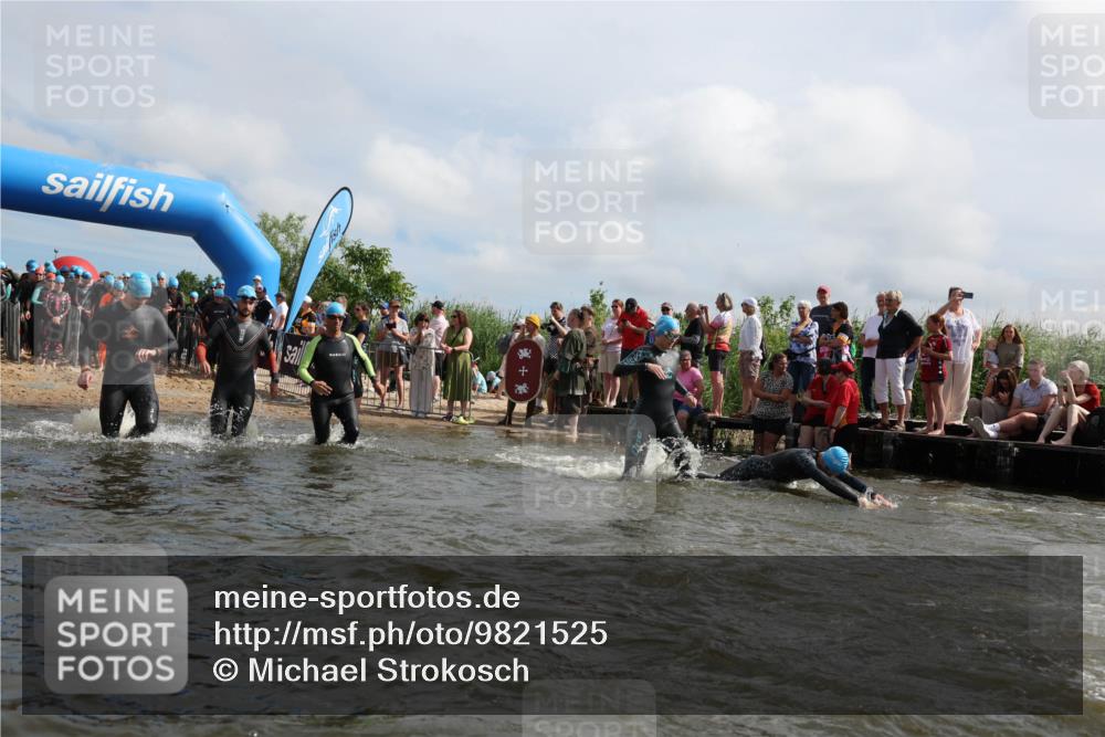 21.06.2026 - Viking Triathlon Michael Strokosch http://msf.ph/oto/9821525 21.06.2026 10:07:41 Schwimmen 24, 36, 66, 81, 164, 258, 275, 306, 313, 346, 363, 366, 374, 448, 628 meine-sportfotos.de