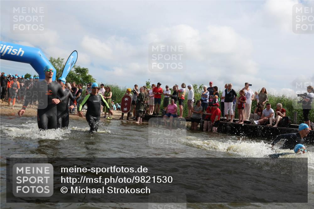 21.06.2026 - Viking Triathlon Michael Strokosch http://msf.ph/oto/9821530 21.06.2026 10:07:42 Schwimmen 24, 36, 66, 81, 164, 258, 275, 306, 313, 346, 363, 366, 374, 448, 628 meine-sportfotos.de