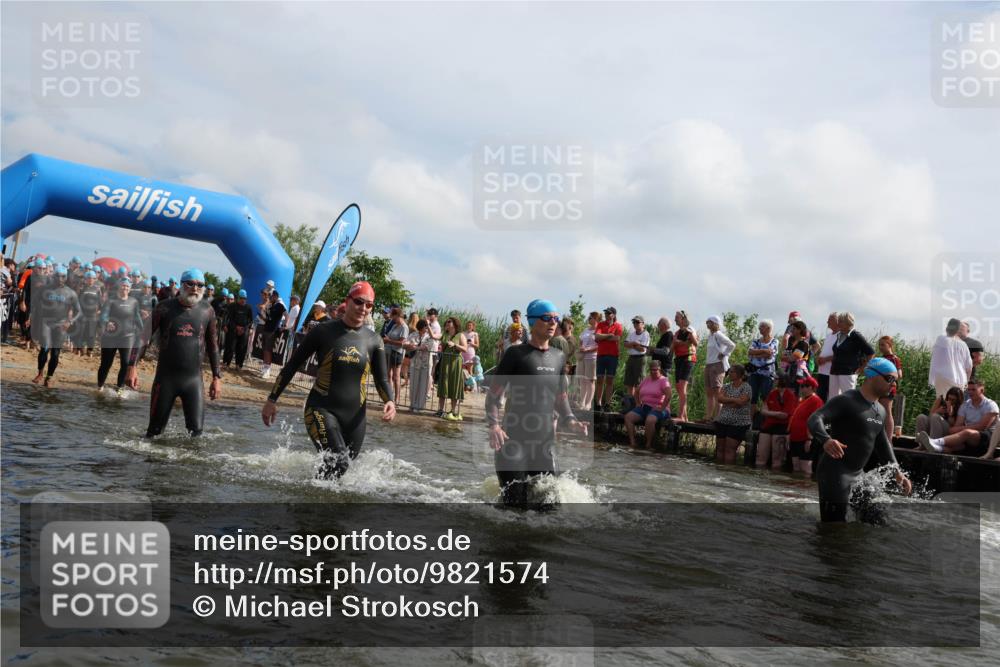 21.06.2026 - Viking Triathlon Michael Strokosch http://msf.ph/oto/9821574 21.06.2026 10:08:04 Schwimmen 57, 71, 178, 182, 257, 424, 427, 534, 607, 635 meine-sportfotos.de