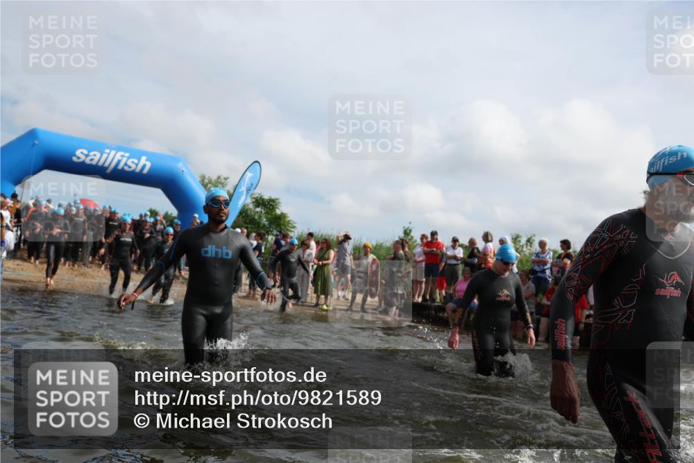 21.06.2026 - Viking Triathlon Michael Strokosch http://msf.ph/oto/9821589 21.06.2026 10:08:10 Schwimmen 59, 71, 101, 172, 182, 283, 335, 382, 421, 424, 427, 433, 434, 607, 642 meine-sportfotos.de