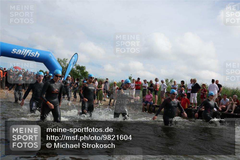 21.06.2026 - Viking Triathlon Michael Strokosch http://msf.ph/oto/9821604 21.06.2026 10:08:18 Schwimmen 59, 101, 172, 223, 250, 283, 335, 382, 416, 421, 433, 434, 463, 564, 642 meine-sportfotos.de