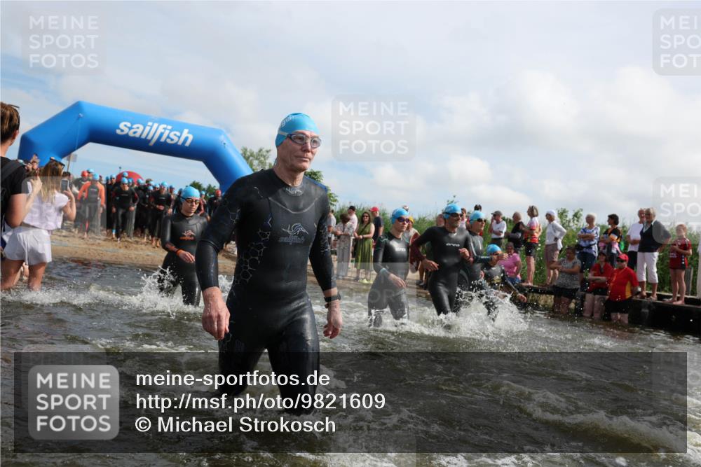 21.06.2026 - Viking Triathlon Michael Strokosch http://msf.ph/oto/9821609 21.06.2026 10:08:22 Schwimmen 101, 133, 192, 222, 223, 250, 283, 335, 354, 375, 416, 421, 434, 463, 564 meine-sportfotos.de