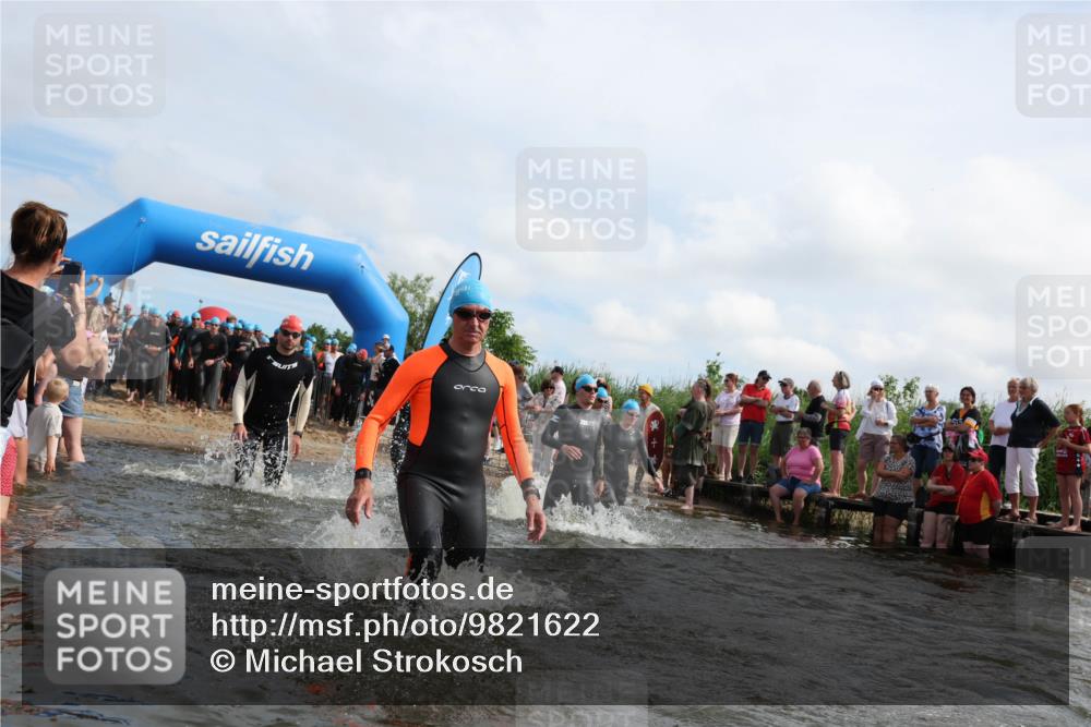 21.06.2026 - Viking Triathlon Michael Strokosch http://msf.ph/oto/9821622 21.06.2026 10:08:32 Schwimmen 48, 133, 168, 192, 207, 222, 254, 317, 322, 354, 375, 376, 571, 613, 629 meine-sportfotos.de