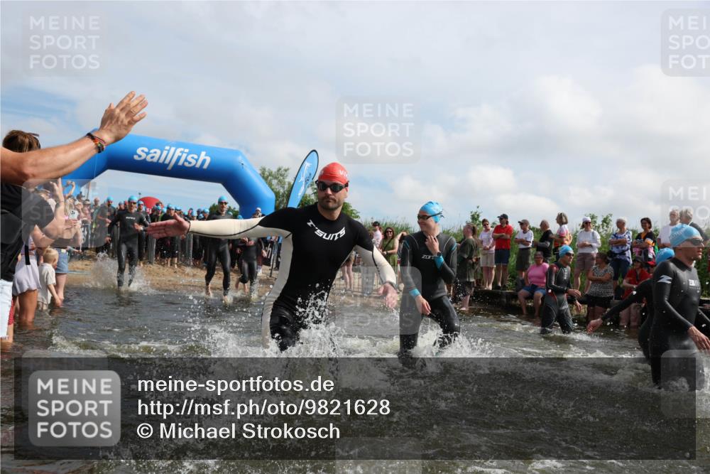 21.06.2026 - Viking Triathlon Michael Strokosch http://msf.ph/oto/9821628 21.06.2026 10:08:34 Schwimmen 48, 75, 168, 203, 207, 254, 317, 322, 324, 376, 549, 571, 613, 629 meine-sportfotos.de