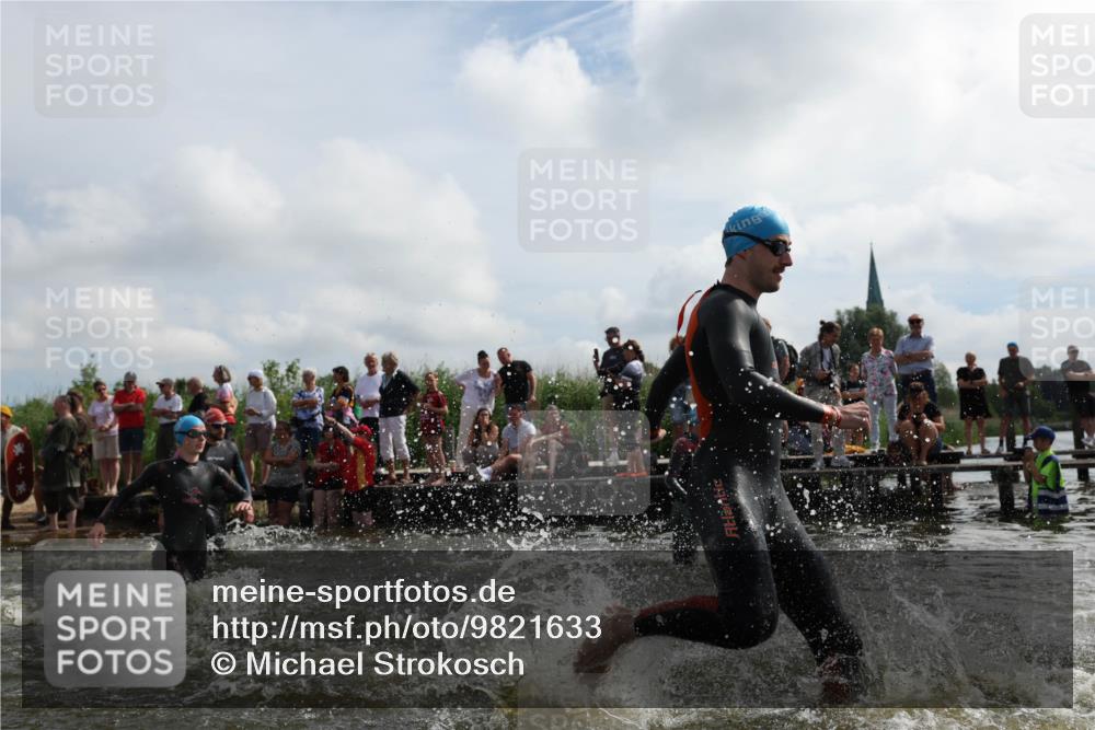21.06.2026 - Viking Triathlon Michael Strokosch http://msf.ph/oto/9821633 21.06.2026 10:08:38 Schwimmen 48, 75, 92, 168, 203, 207, 254, 317, 322, 324, 376, 549, 571, 613, 629 meine-sportfotos.de
