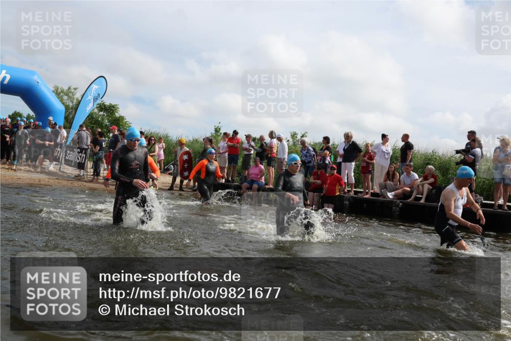 21.06.2026 - Viking Triathlon Michael Strokosch http://msf.ph/oto/9821677 21.06.2026 10:08:57 Schwimmen 40, 106, 139, 181, 196, 224, 237, 252, 272, 344, 362, 389, 509, 566 meine-sportfotos.de