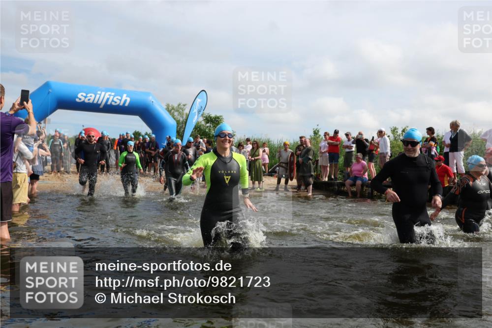 21.06.2026 - Viking Triathlon Michael Strokosch http://msf.ph/oto/9821723 21.06.2026 10:09:14 Schwimmen 127, 141, 155, 347, 385, 431, 502, 504, 529, 532, 538, 561, 631, 639, 646, 670 meine-sportfotos.de