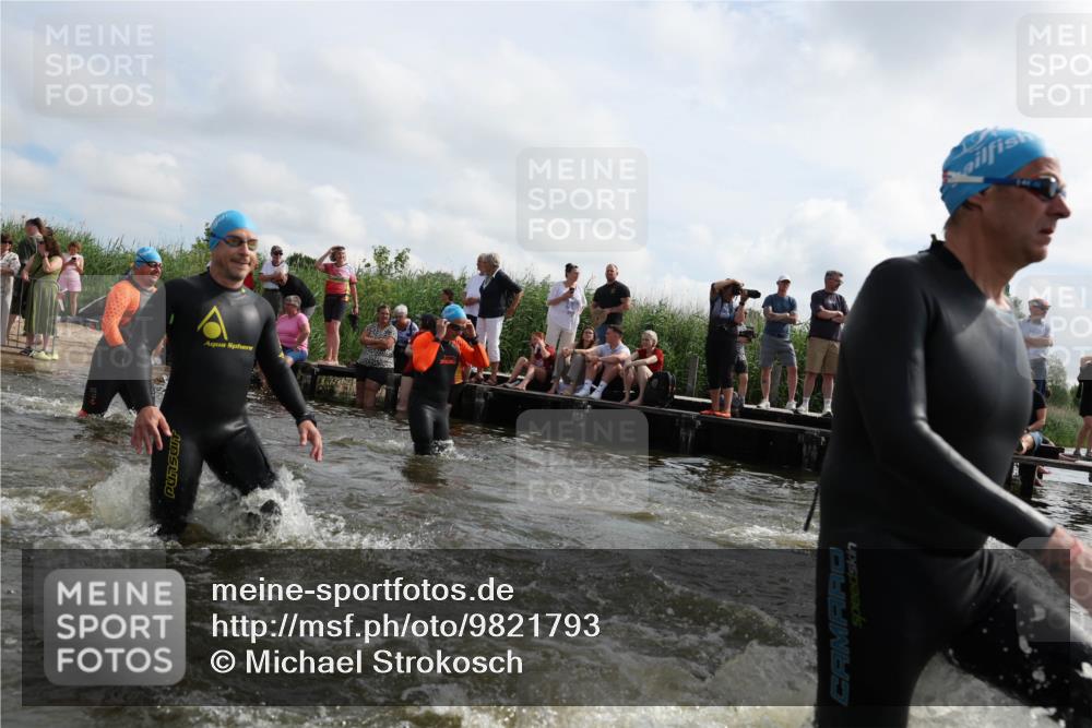 21.06.2026 - Viking Triathlon Michael Strokosch http://msf.ph/oto/9821793 21.06.2026 10:09:42 Schwimmen 39, 117, 244, 264, 379, 491, 515 meine-sportfotos.de