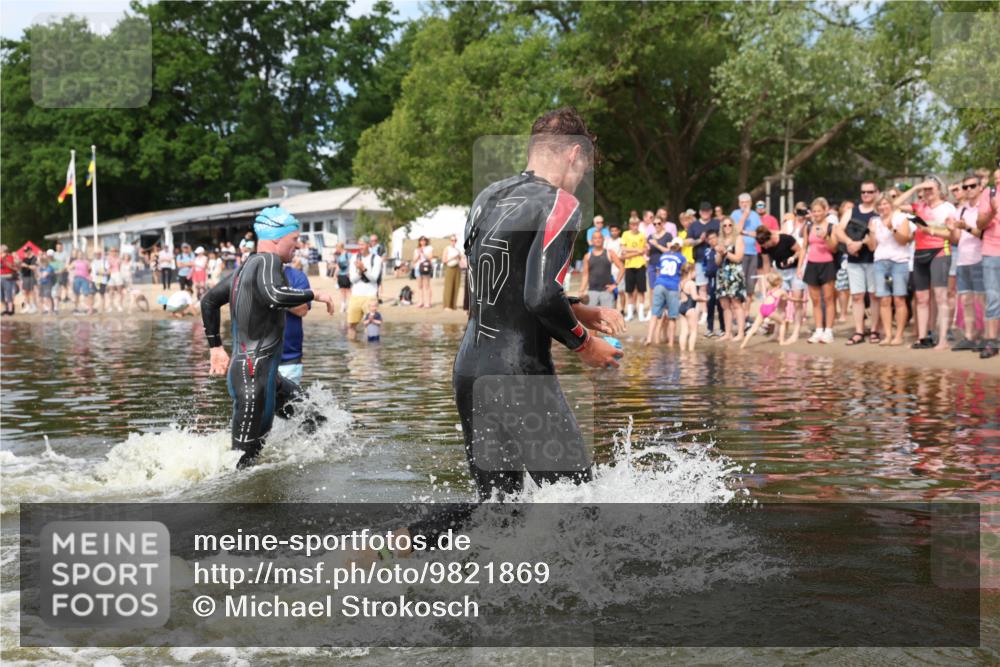21.06.2026 - Viking Triathlon Michael Strokosch http://msf.ph/oto/9821869 21.06.2026 10:25:32 Schwimmen 1, 4, 10, 189 meine-sportfotos.de