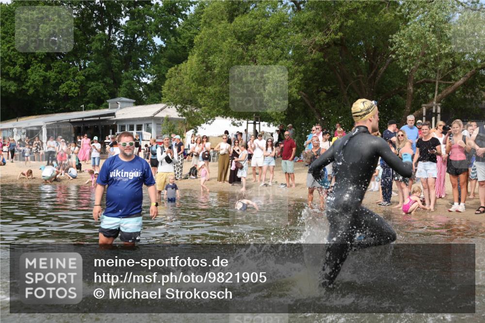 21.06.2026 - Viking Triathlon Michael Strokosch http://msf.ph/oto/9821905 21.06.2026 10:25:47 Schwimmen 8, 10 meine-sportfotos.de