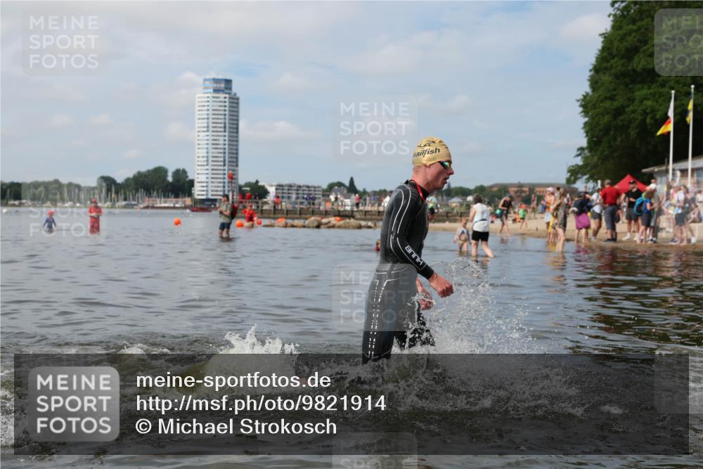 21.06.2026 - Viking Triathlon Michael Strokosch http://msf.ph/oto/9821914 21.06.2026 10:25:53 Schwimmen 8 meine-sportfotos.de