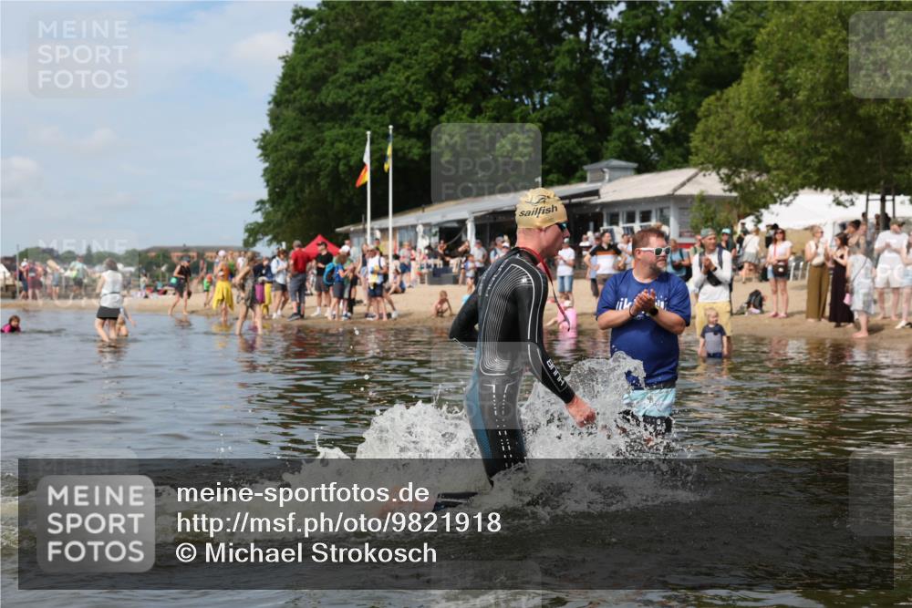 21.06.2026 - Viking Triathlon Michael Strokosch http://msf.ph/oto/9821918 21.06.2026 10:25:54 Schwimmen 8 meine-sportfotos.de