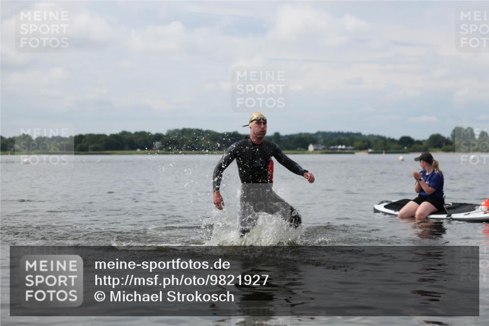 21.06.2026 - Viking Triathlon Michael Strokosch http://msf.ph/oto/9821927 21.06.2026 10:26:11 Schwimmen 2, 21, 474, 548 meine-sportfotos.de