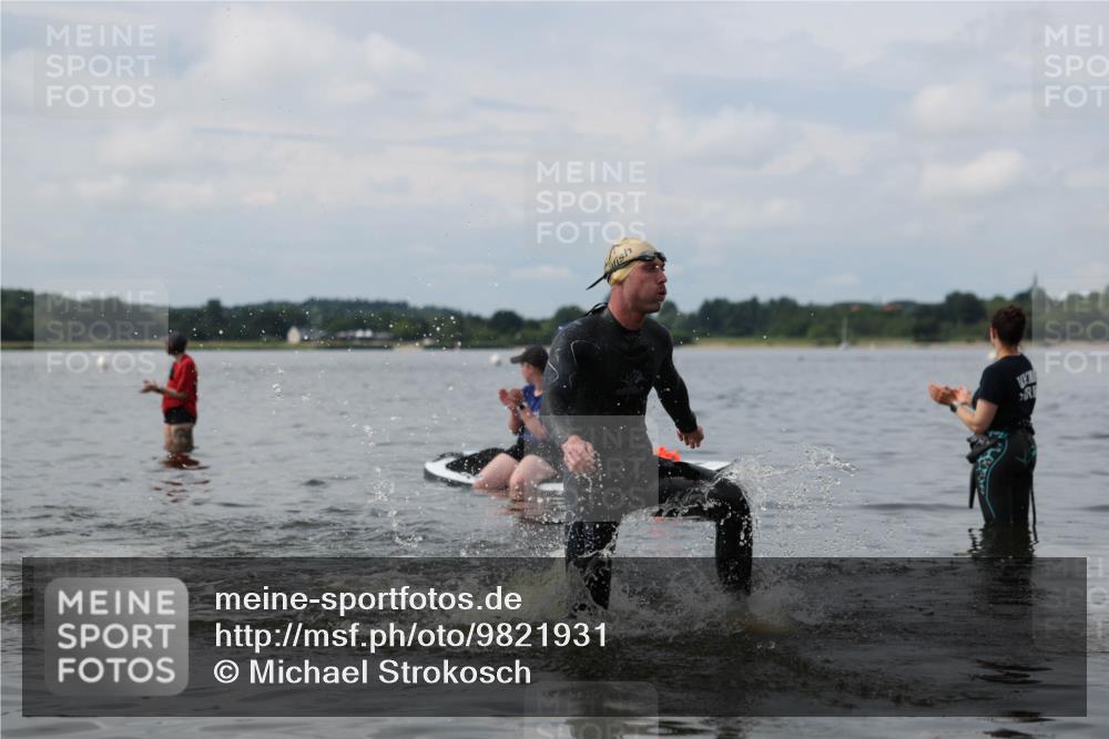 21.06.2026 - Viking Triathlon Michael Strokosch http://msf.ph/oto/9821931 21.06.2026 10:26:13 Schwimmen 2, 21, 474, 548 meine-sportfotos.de