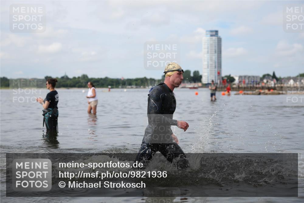 21.06.2026 - Viking Triathlon Michael Strokosch http://msf.ph/oto/9821936 21.06.2026 10:26:15 Schwimmen 2, 21, 474, 548 meine-sportfotos.de