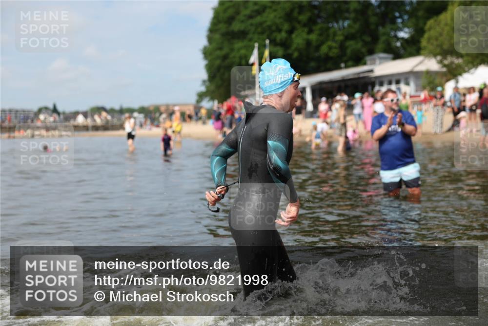 21.06.2026 - Viking Triathlon Michael Strokosch http://msf.ph/oto/9821998 21.06.2026 10:26:51 Schwimmen 7, 25, 176, 334, 426, 453, 547, 575 meine-sportfotos.de