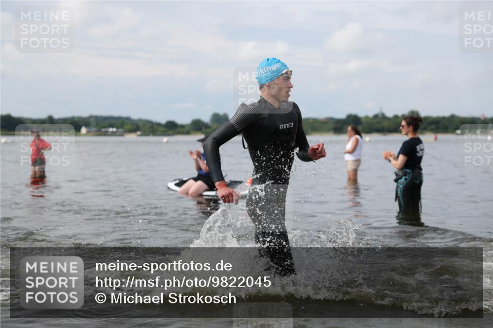 21.06.2026 - Viking Triathlon Michael Strokosch http://msf.ph/oto/9822045 21.06.2026 10:27:33 Schwimmen 46, 422, 626, 669 meine-sportfotos.de