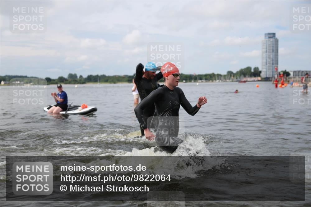 21.06.2026 - Viking Triathlon Michael Strokosch http://msf.ph/oto/9822064 21.06.2026 10:27:40 Schwimmen 46, 422, 626 meine-sportfotos.de