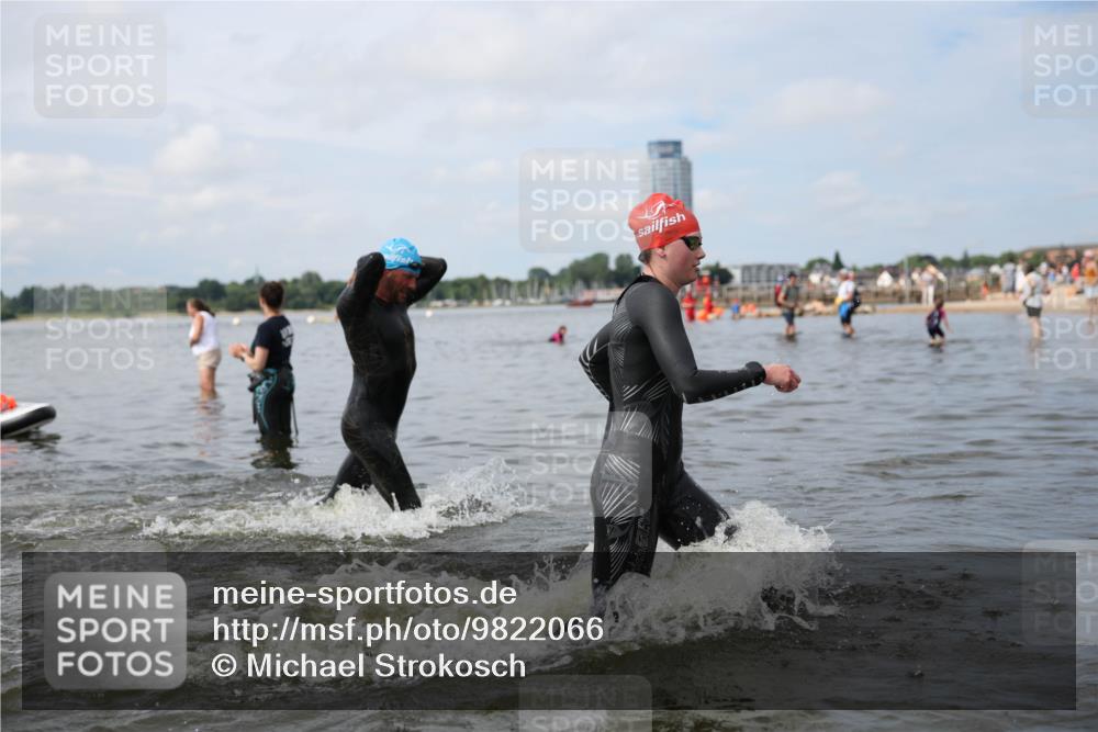 21.06.2026 - Viking Triathlon Michael Strokosch http://msf.ph/oto/9822066 21.06.2026 10:27:41 Schwimmen 422, 620, 626 meine-sportfotos.de