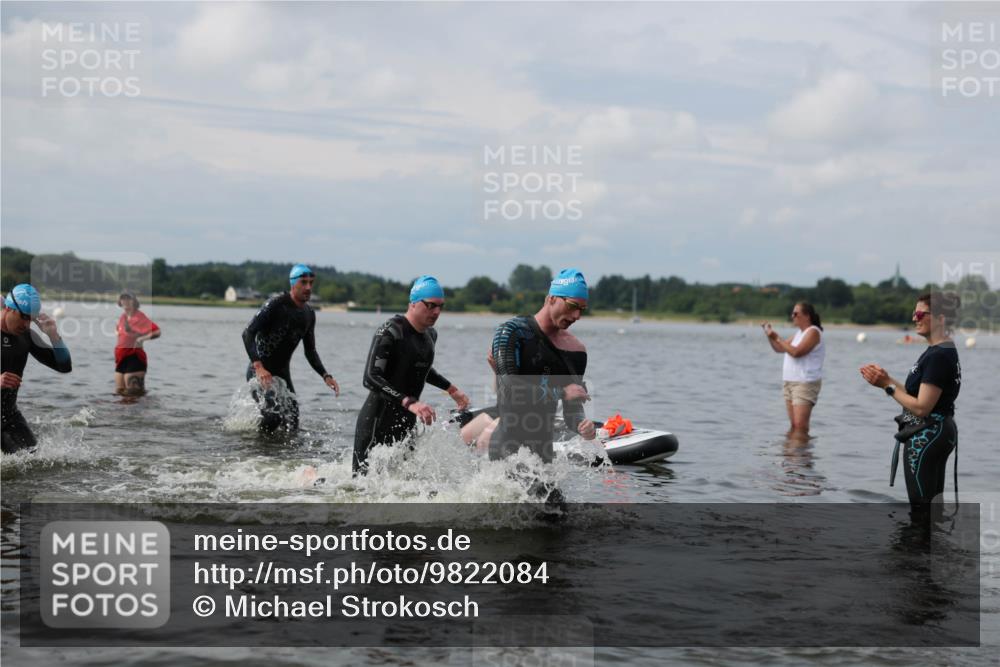 21.06.2026 - Viking Triathlon Michael Strokosch http://msf.ph/oto/9822084 21.06.2026 10:28:03 Schwimmen 19, 29, 119, 280, 342, 371, 565, 620 meine-sportfotos.de