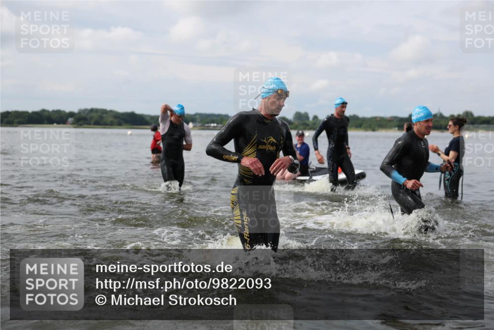 21.06.2026 - Viking Triathlon Michael Strokosch http://msf.ph/oto/9822093 21.06.2026 10:28:06 Schwimmen 19, 29, 119, 280, 342, 371, 565, 620 meine-sportfotos.de