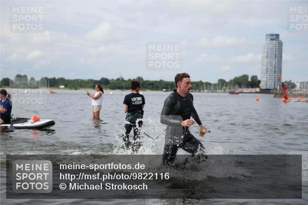 21.06.2026 - Viking Triathlon Michael Strokosch http://msf.ph/oto/9822116 21.06.2026 10:28:20 Schwimmen 29, 271 meine-sportfotos.de