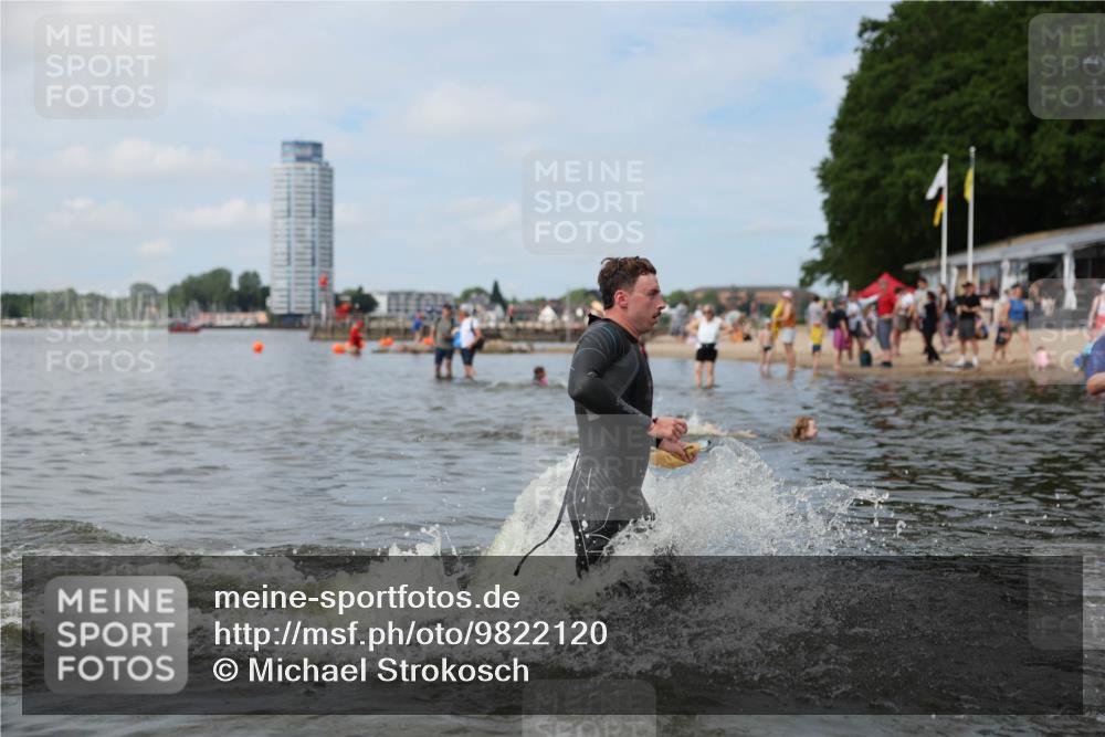 21.06.2026 - Viking Triathlon Michael Strokosch http://msf.ph/oto/9822120 21.06.2026 10:28:21 Schwimmen 29, 271 meine-sportfotos.de