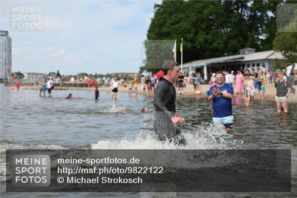 21.06.2026 - Viking Triathlon Michael Strokosch http://msf.ph/oto/9822122 21.06.2026 10:28:21 Schwimmen 29, 271 meine-sportfotos.de