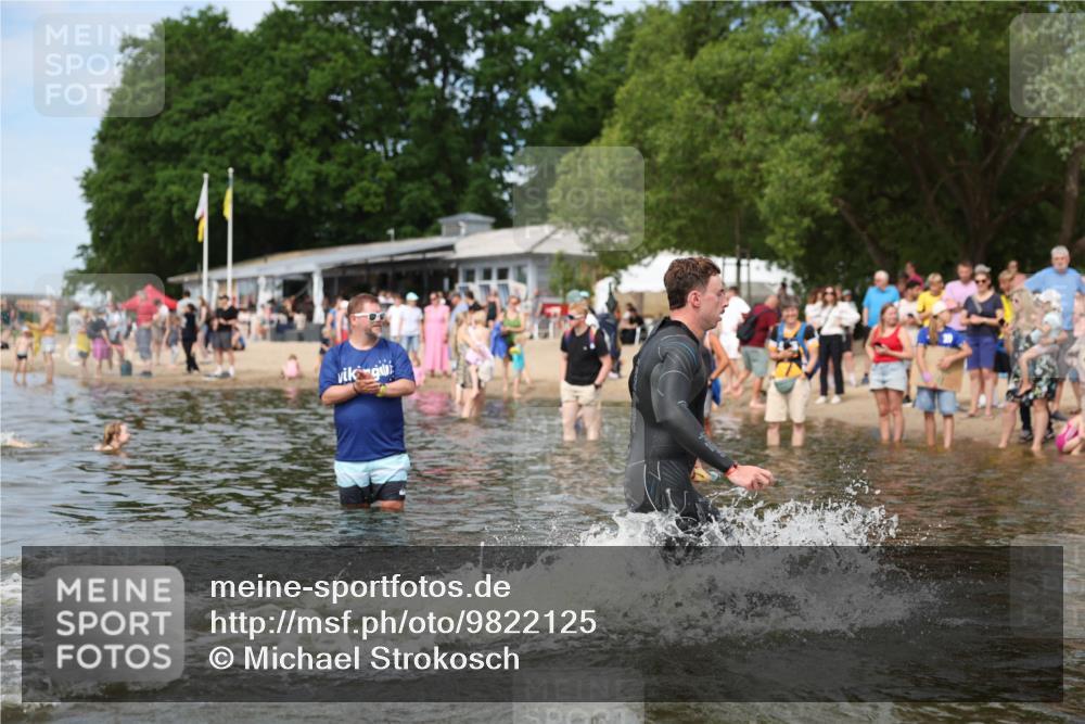 21.06.2026 - Viking Triathlon Michael Strokosch http://msf.ph/oto/9822125 21.06.2026 10:28:22 Schwimmen 29, 271 meine-sportfotos.de