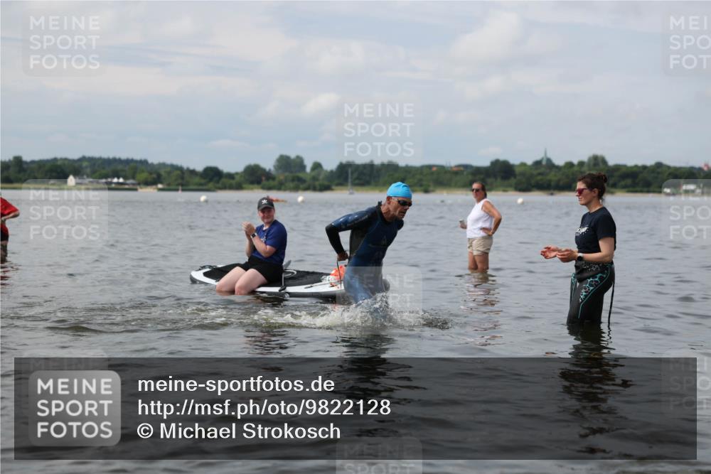 21.06.2026 - Viking Triathlon Michael Strokosch http://msf.ph/oto/9822128 21.06.2026 10:28:32 Schwimmen 271 meine-sportfotos.de