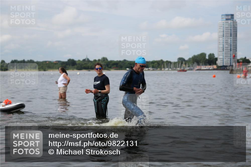 21.06.2026 - Viking Triathlon Michael Strokosch http://msf.ph/oto/9822131 21.06.2026 10:28:34 Schwimmen 271 meine-sportfotos.de