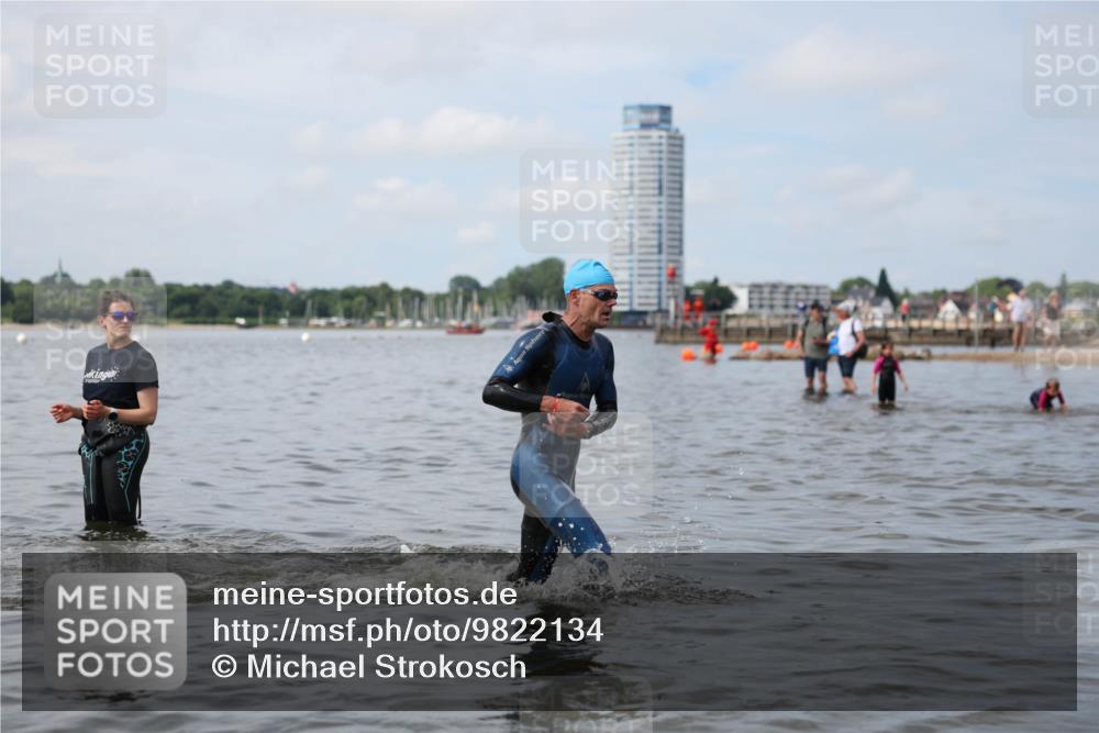 21.06.2026 - Viking Triathlon Michael Strokosch http://msf.ph/oto/9822134 21.06.2026 10:28:35 Schwimmen 271 meine-sportfotos.de