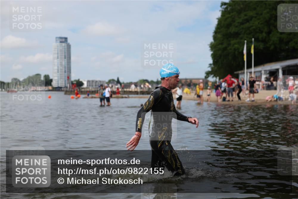 21.06.2026 - Viking Triathlon Michael Strokosch http://msf.ph/oto/9822155 21.06.2026 10:29:00 Schwimmen 441, 466, 640, 643 meine-sportfotos.de