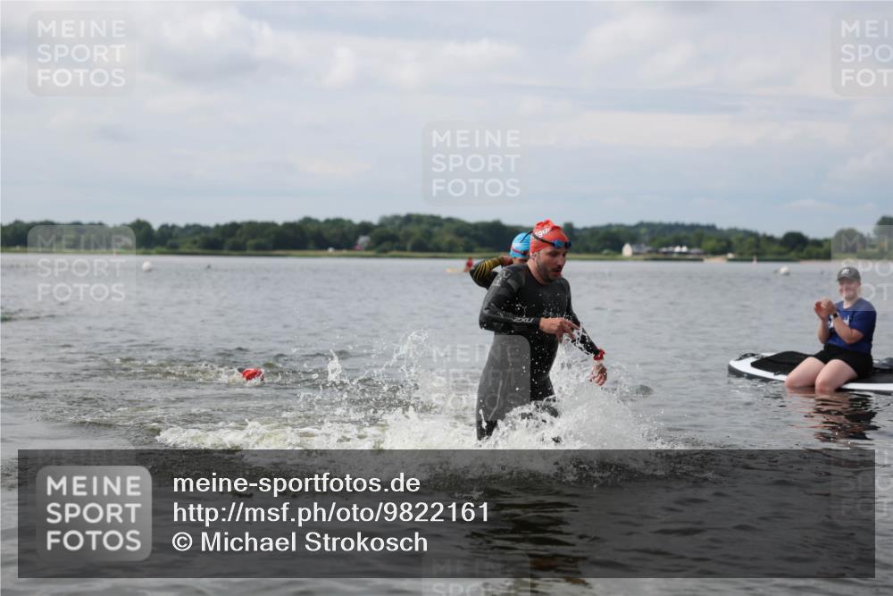 21.06.2026 - Viking Triathlon Michael Strokosch http://msf.ph/oto/9822161 21.06.2026 10:29:12 Schwimmen 65, 441, 640, 643 meine-sportfotos.de