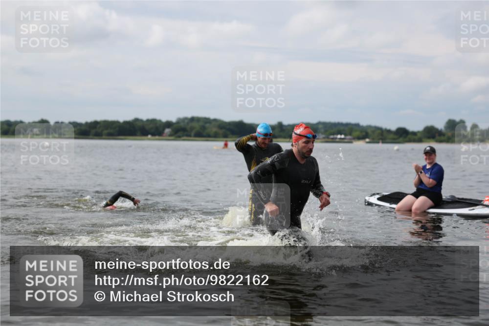 21.06.2026 - Viking Triathlon Michael Strokosch http://msf.ph/oto/9822162 21.06.2026 10:29:12 Schwimmen 65, 441, 640, 643 meine-sportfotos.de
