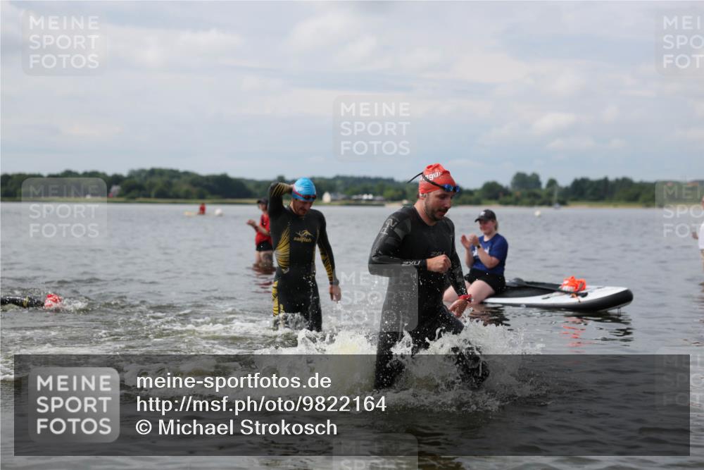 21.06.2026 - Viking Triathlon Michael Strokosch http://msf.ph/oto/9822164 21.06.2026 10:29:12 Schwimmen 65, 441, 640, 643 meine-sportfotos.de