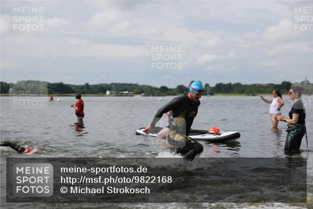 21.06.2026 - Viking Triathlon Michael Strokosch http://msf.ph/oto/9822168 21.06.2026 10:29:14 Schwimmen 65, 441, 640, 643 meine-sportfotos.de