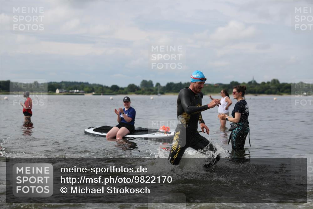 21.06.2026 - Viking Triathlon Michael Strokosch http://msf.ph/oto/9822170 21.06.2026 10:29:15 Schwimmen 65, 441, 640, 643 meine-sportfotos.de
