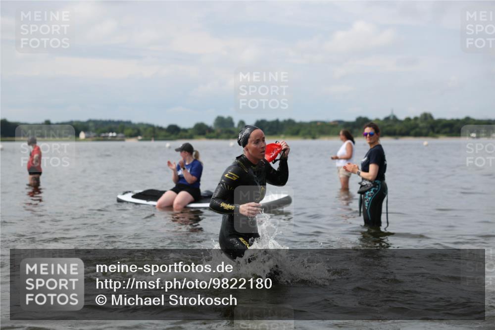 21.06.2026 - Viking Triathlon Michael Strokosch http://msf.ph/oto/9822180 21.06.2026 10:29:18 Schwimmen 65, 441, 610, 640, 643 meine-sportfotos.de